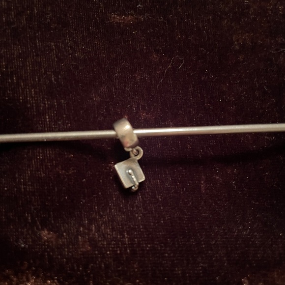 Pandora “Graduation cap”. Sterling - Picture 3 of 3